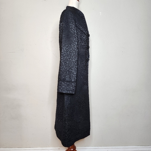 NWT Sue Wong Black Embroidered and Sequined Button Front Jacket Size 12 - Picture 8 of 17